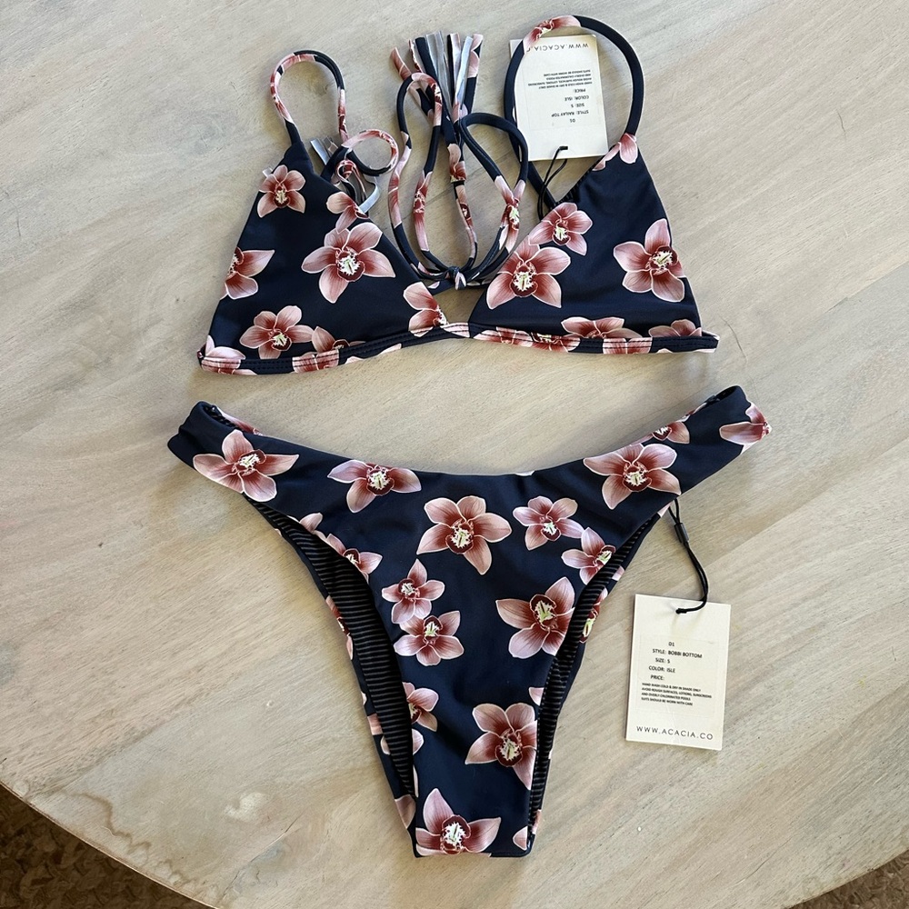 ACACIA SWIM